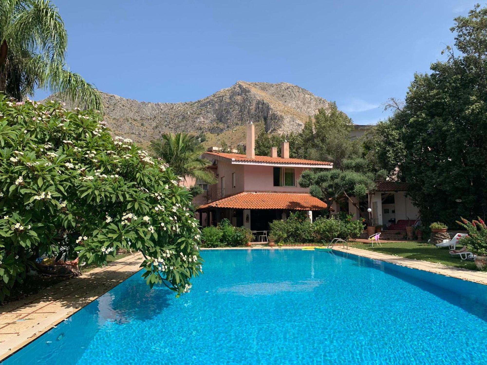 Villa Megna - Green Paradise B&B Palermo Kültér fotó